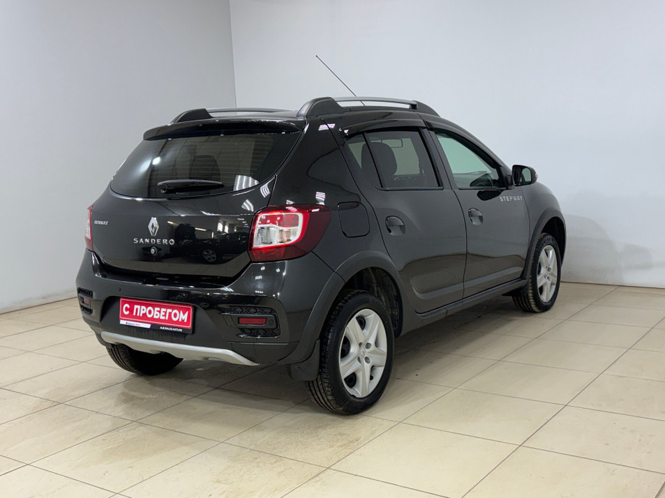 Автомобиль с пробегом Renault Sandero в городе Альметьевск ДЦ - Тюленина