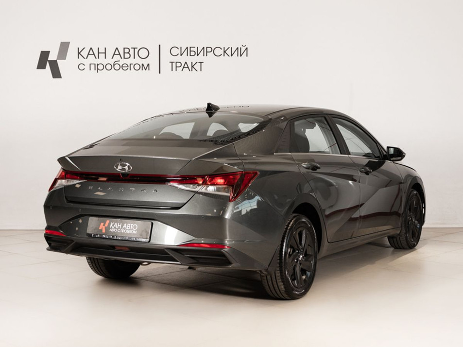 Автомобиль с пробегом Hyundai Elantra в городе Казань ДЦ - КАЭ Сибирский тракт