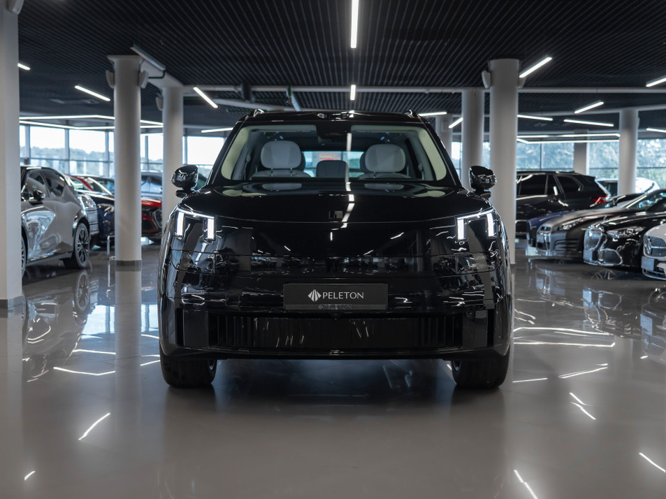 Автомобиль с пробегом LYNK&CO 900 в городе Москва ДЦ - PELETON ELECTRO
