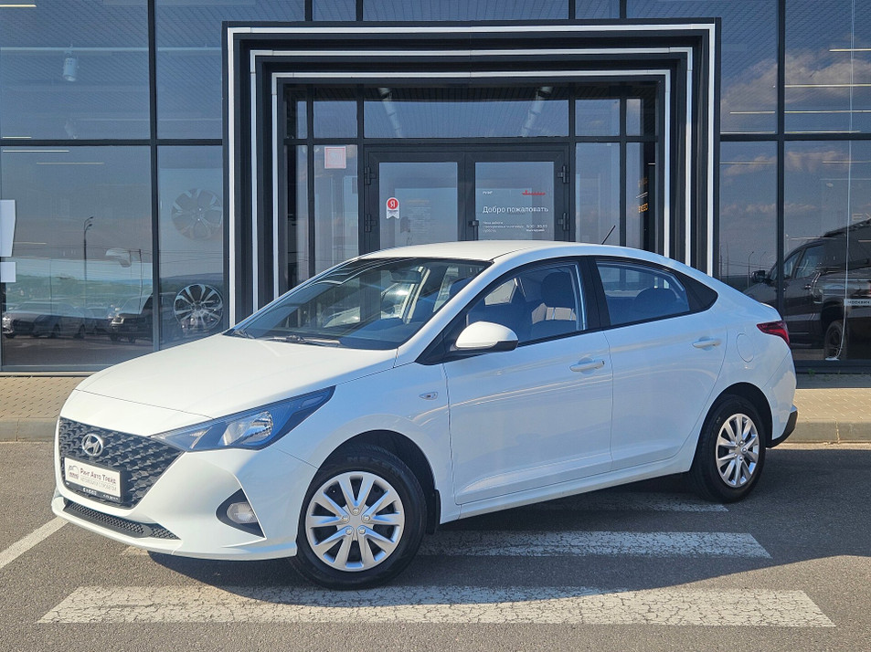 Автомобиль с пробегом Hyundai Solaris в городе Воронеж ДЦ - PANGO Центр Ринг