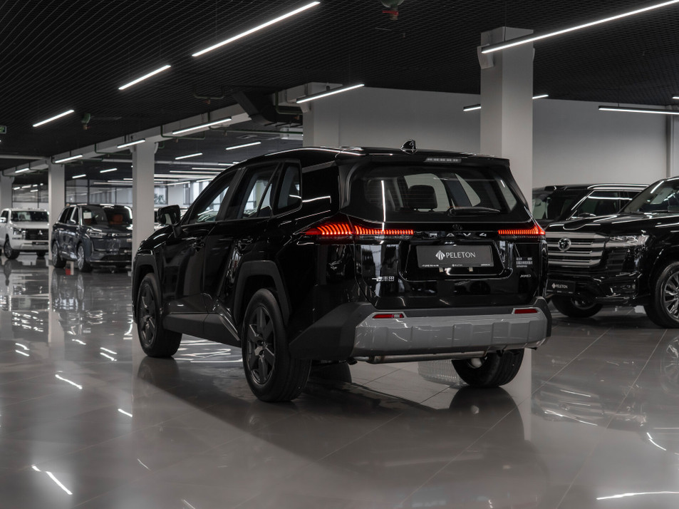 Автомобиль с пробегом Toyota RAV4 в городе Москва ДЦ - PANGO&nbsp;Центр PELETON