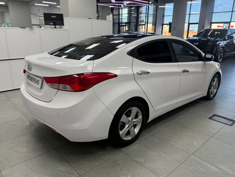 Автомобиль с пробегом Hyundai Avante в городе Казань ДЦ - Диалог Авто Камалеева