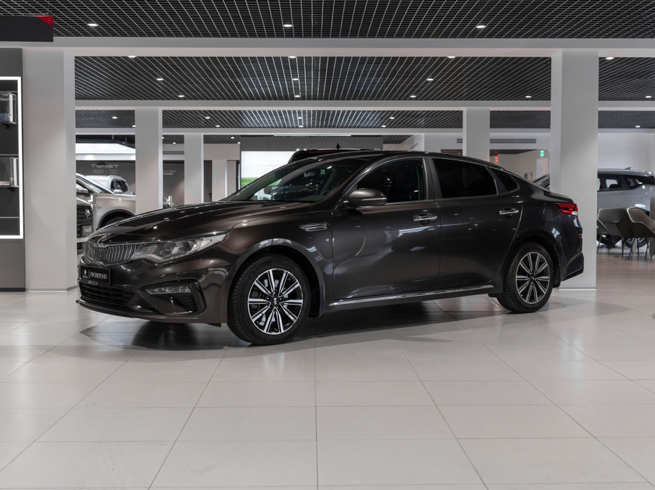 Автомобиль с пробегом Kia Optima в городе Москва ДЦ - PELETON Юг