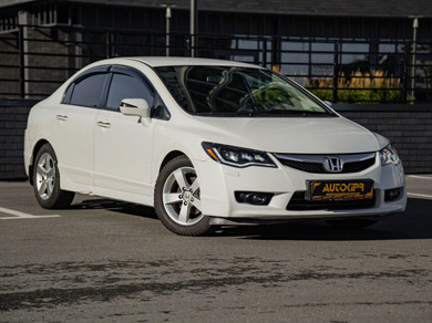 Автомобиль с пробегом Honda Civic в городе Тюмень ДЦ - Центр по продаже автомобилей с пробегом АвтоКиПр