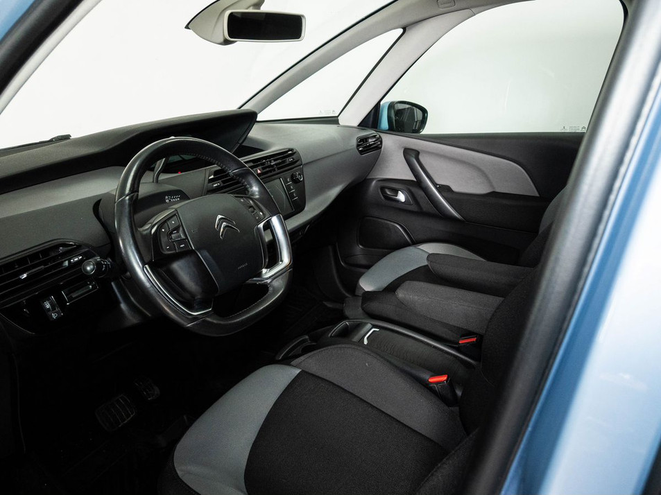 Автомобиль с пробегом Citroën C4 Picasso в городе Казань ДЦ - КАЭ Оренбургский тракт