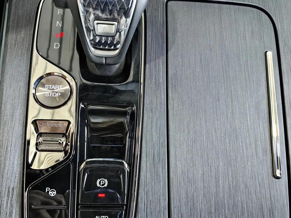 Новый автомобиль GAC GS8 GX Premium в городе Нижний Новгород ДЦ - GAC Автосалон 152
