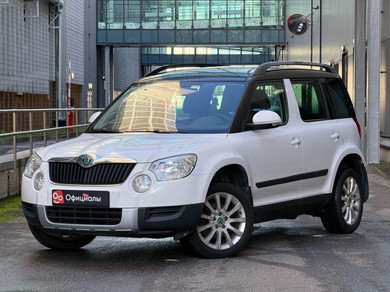 Автомобиль с пробегом SKODA Yeti в городе Санкт-Петербург ДЦ - ОколоОфициалы