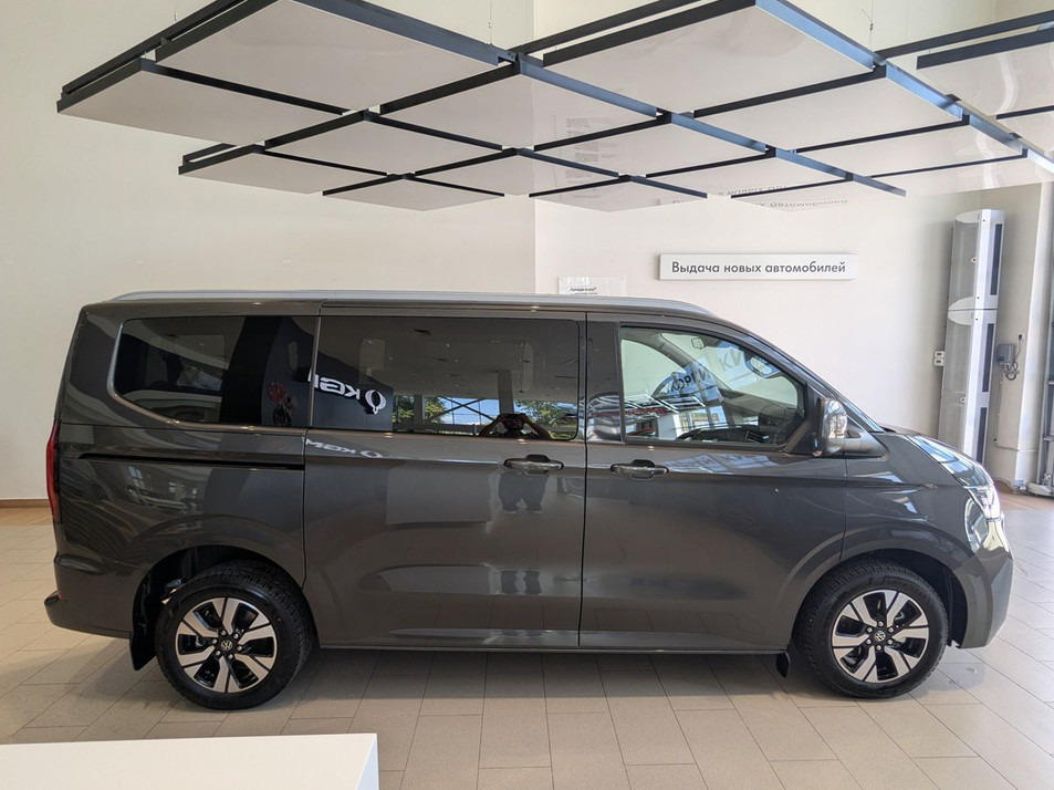 Автомобиль с пробегом Volkswagen Caravelle в городе Нижний Новгород ДЦ - Луидор-Авто