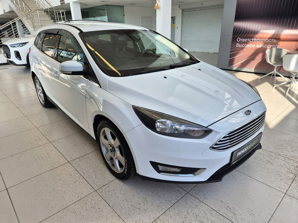 Автомобиль с пробегом FORD Focus в городе Екатеринбург ДЦ - PANGO Центр Автобан