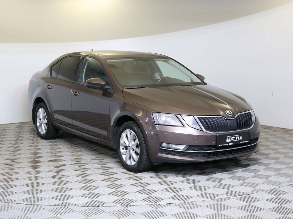 Автомобиль с пробегом SKODA Octavia в городе Санкт-Петербург ДЦ - Тойота Центр Парнас