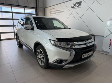 Автомобиль с пробегом Mitsubishi Outlander в городе Барнаул ДЦ - Барнаул-Моторс Авто с пробегом