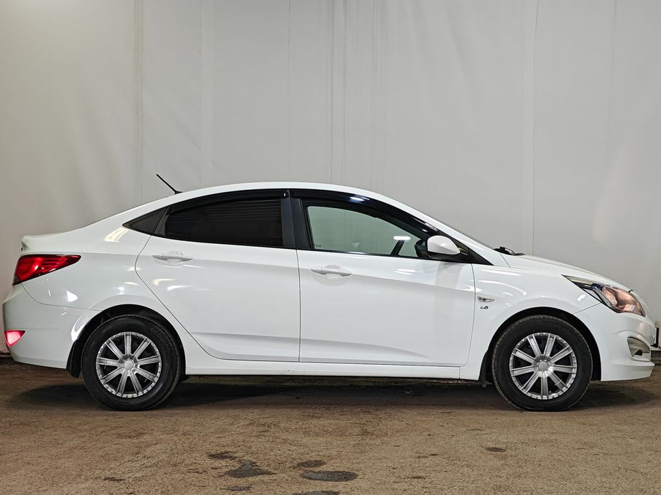 Автомобиль с пробегом Hyundai Solaris в городе Кемерово ДЦ - Автоцентр ДЮК