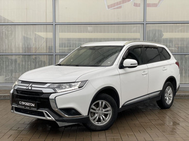 Автомобиль с пробегом Mitsubishi Outlander в городе Уфа ДЦ - SKODA МС Моторс Зубово