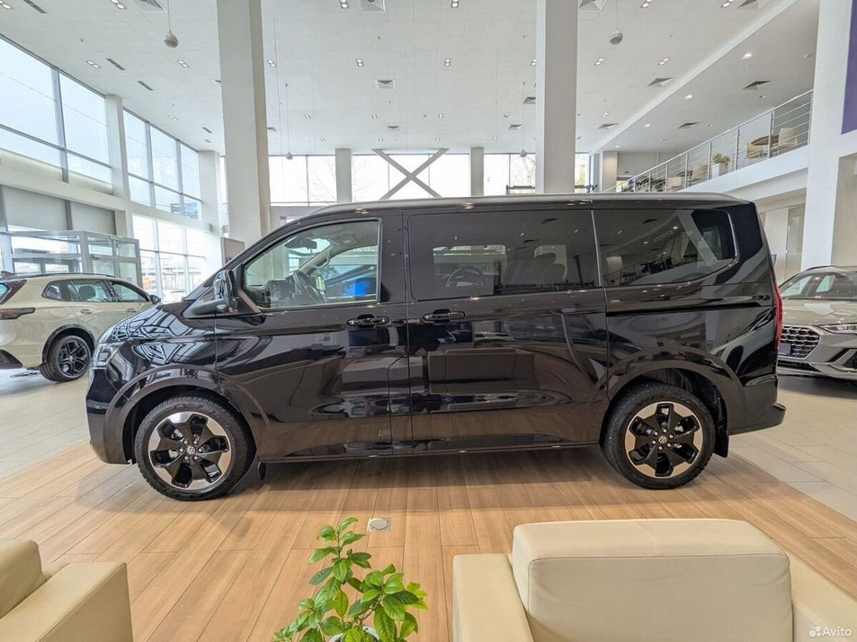 Автомобиль с пробегом Volkswagen Caravelle в городе Нижний Новгород ДЦ - Луидор-Авто