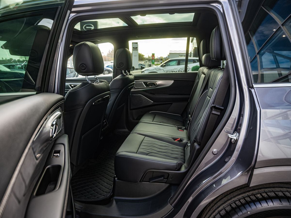 Новый автомобиль GAC GS8 GX Premium в городе Челябинск ДЦ - GAC Сильвер Авто