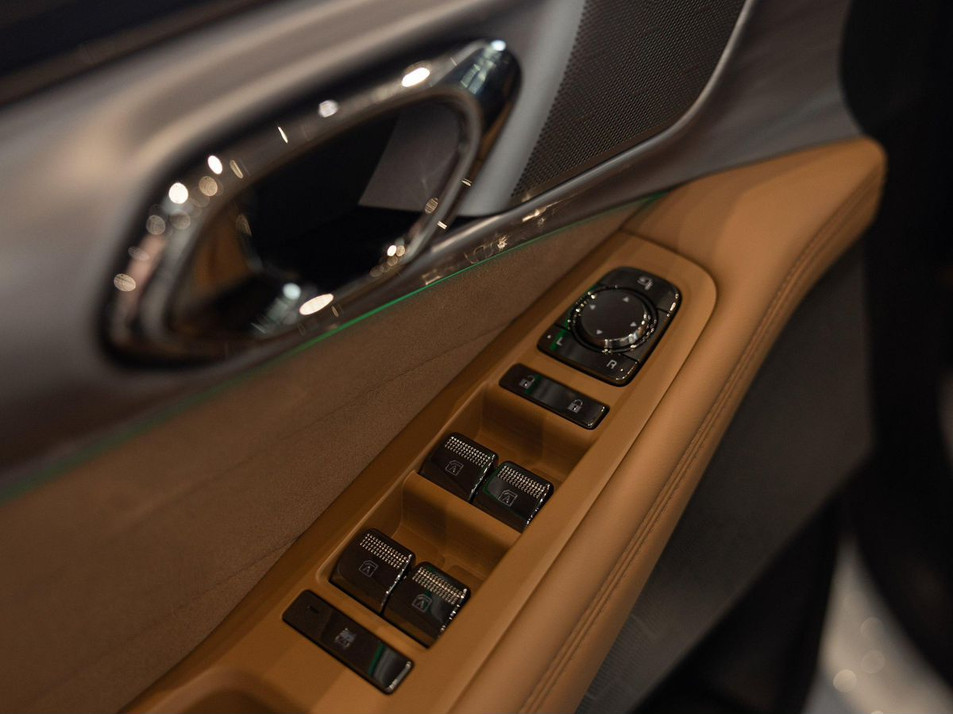 Новый автомобиль GAC GS8 GX Premium в городе Екатеринбург ДЦ - GAC Июль