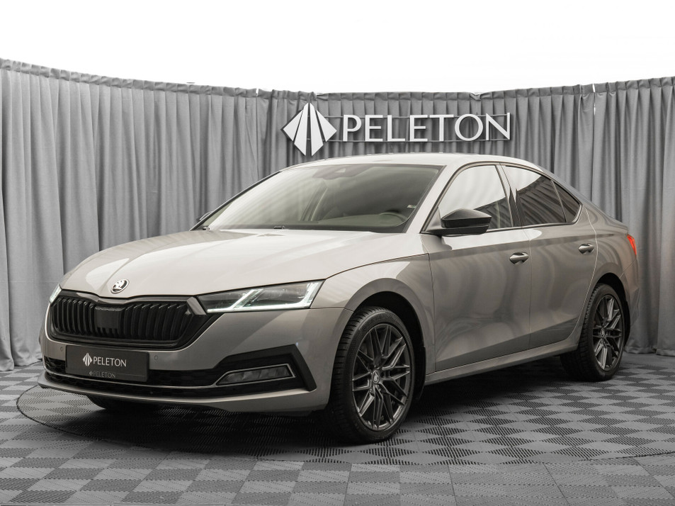 Автомобиль с пробегом SKODA Octavia в городе Москва ДЦ - PANGO Центр PELETON