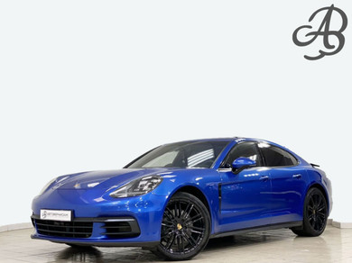 Автомобиль с пробегом Porsche Panamera в городе Санкт-Петербург ДЦ - Автовернисаж