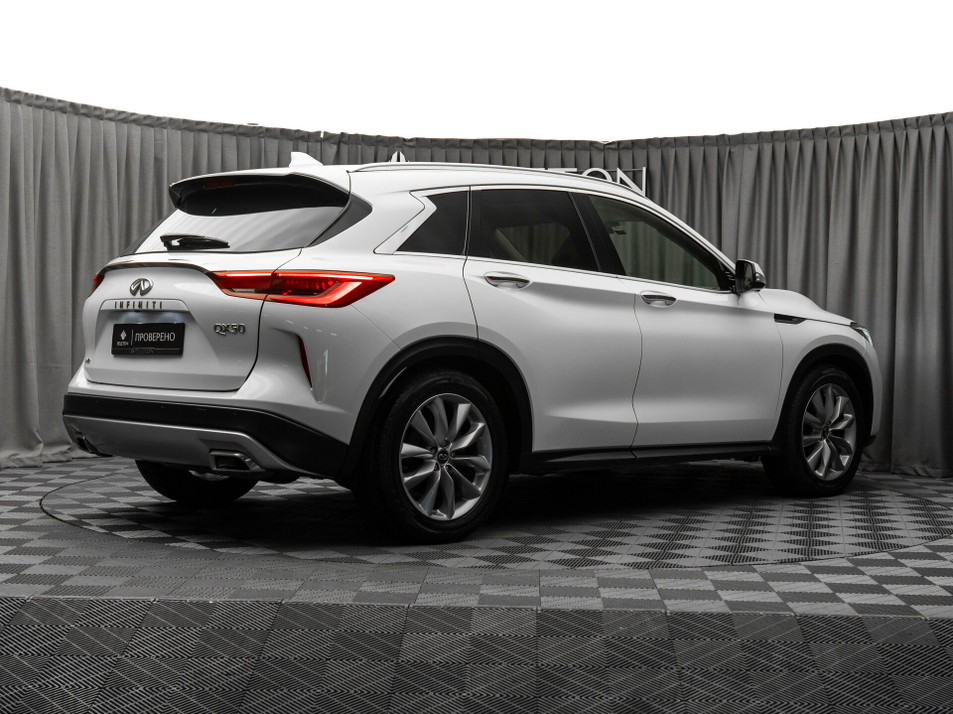 Автомобиль с пробегом Infiniti QX50 в городе Москва ДЦ - PANGO Центр PELETON