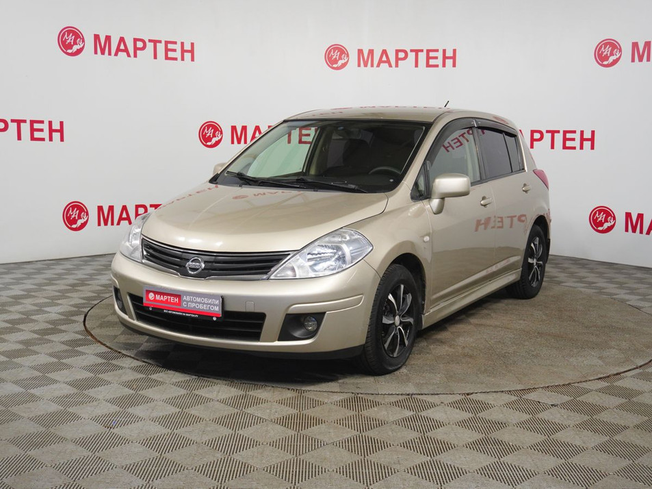 Автомобиль с пробегом Nissan Tiida в городе Вологда ДЦ - Мартен. Автомобили с пробегом