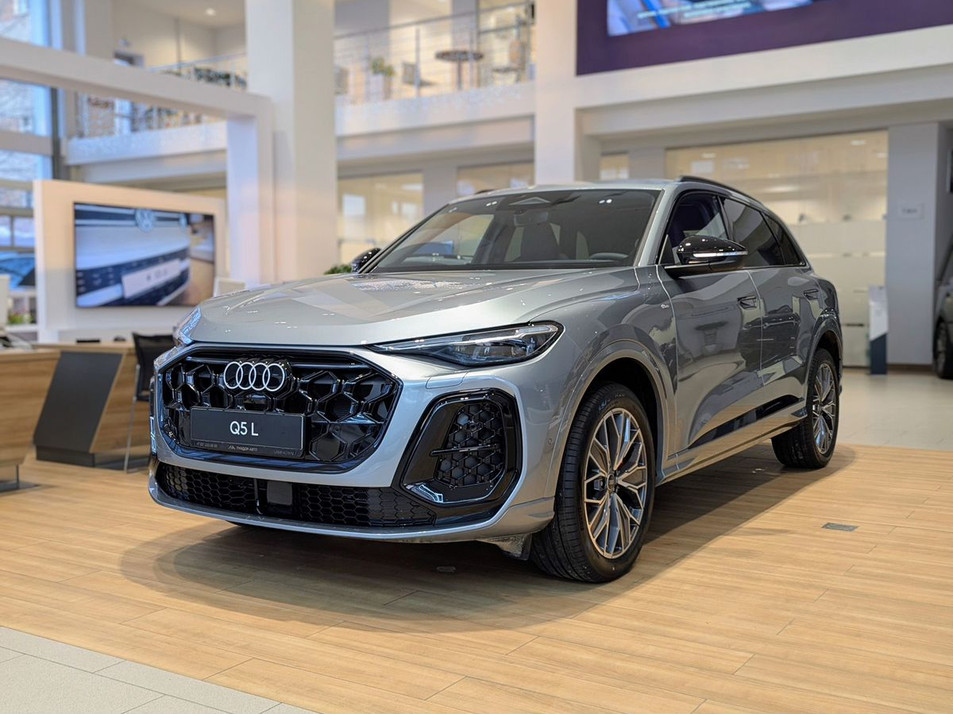 Автомобиль с пробегом Audi Q5 в городе Нижний Новгород ДЦ - Луидор-Авто