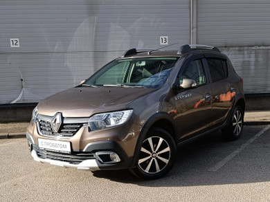 Автомобиль с пробегом Renault Sandero в городе Санкт-Петербург ДЦ - Форсаж Выборгское шоссе