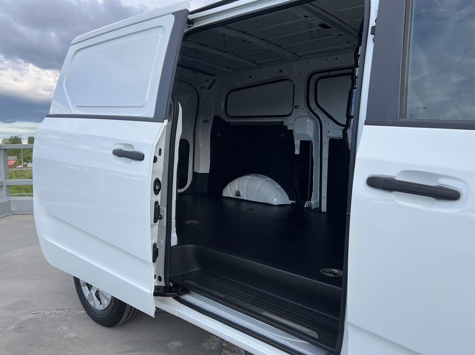 Автомобиль с пробегом AVIOR G10 в городе Ярославль ДЦ - Toyota центр Ярославль
