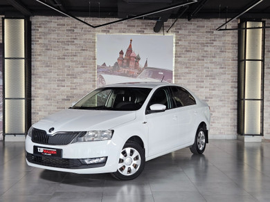 Автомобиль с пробегом SKODA Rapid в городе Яблоновский ДЦ - Автосалон 100 машин