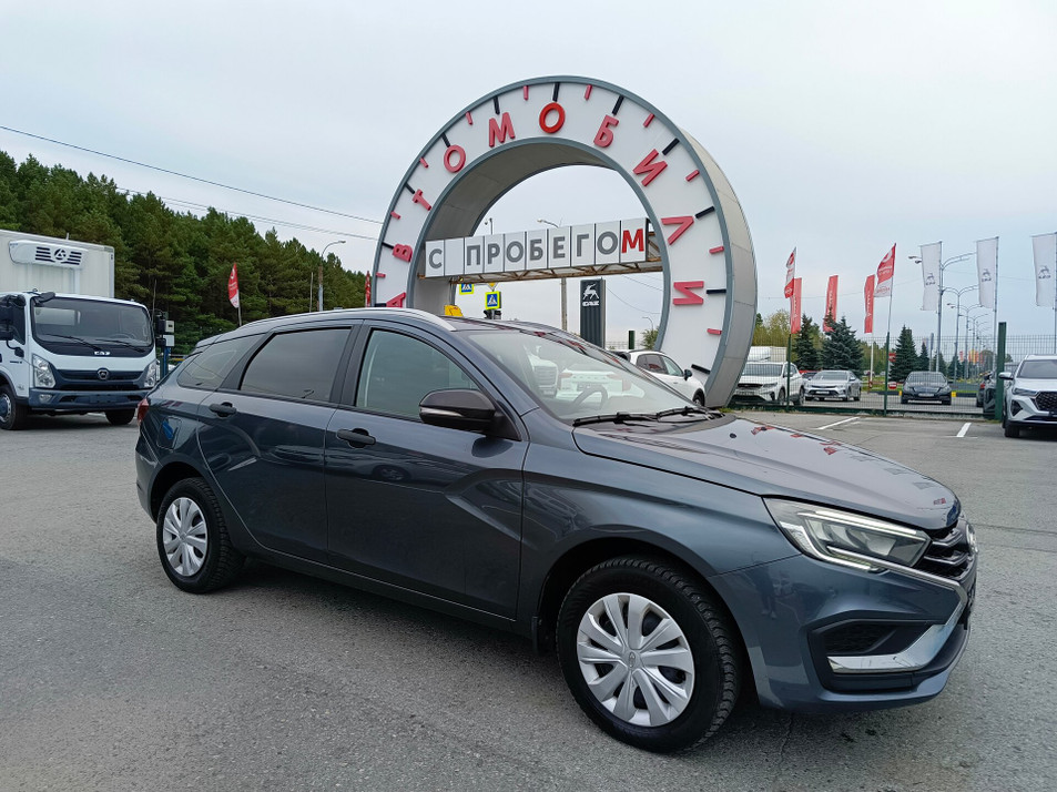 Автомобиль с пробегом LADA Vesta в городе Тюмень ДЦ - PANGO Центр Автоград