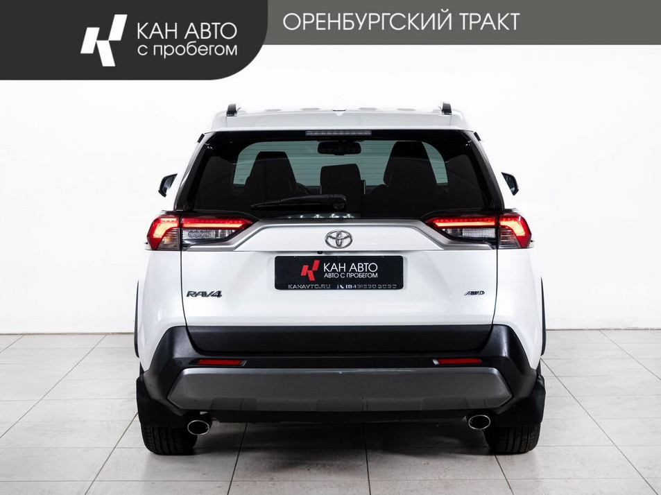 Автомобиль с пробегом Toyota RAV4 в городе Казань ДЦ - КАЭ Оренбургский тракт