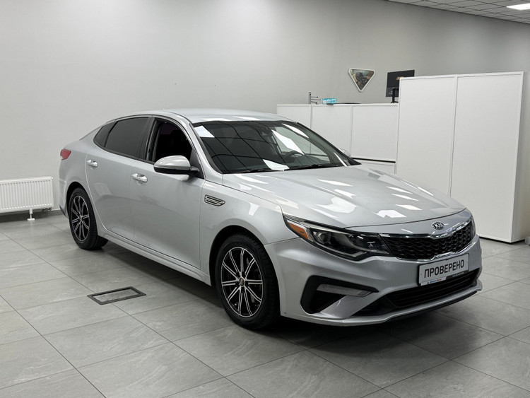 Автомобиль с пробегом Kia Optima в городе Казань ДЦ - Диалог Авто Камалеева