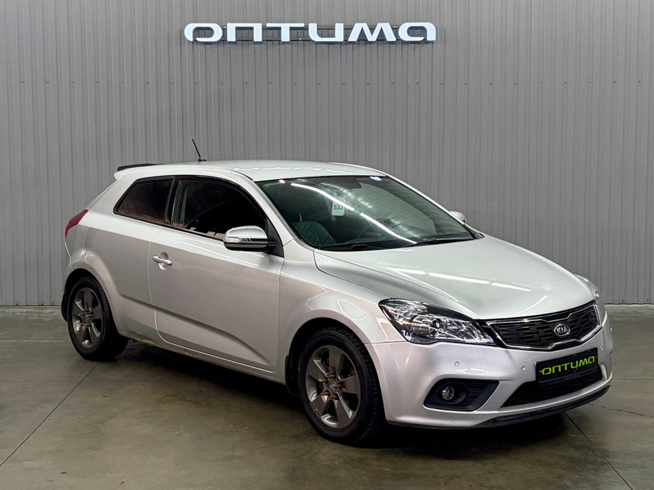 Автомобиль с пробегом Kia Ceed в городе Краснодар ДЦ - PANGO Центр Оптима Кубань