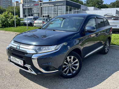 Автомобиль с пробегом Mitsubishi Outlander в городе Уфа ДЦ - Чери АвтоПремьер