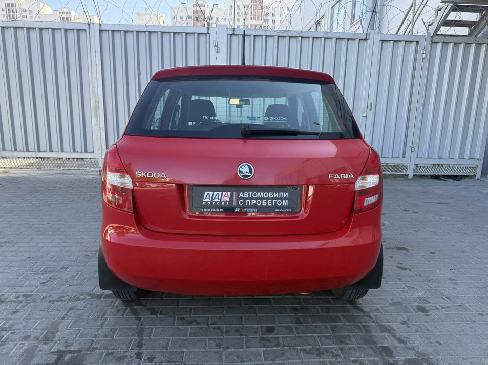 Автомобиль с пробегом SKODA Fabia в городе Ростов-на-Дону ДЦ - PANGO Центр Запад