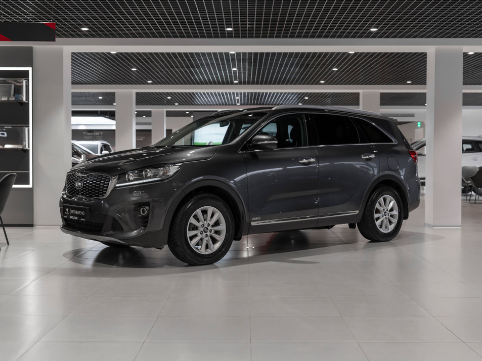 Автомобиль с пробегом Kia Sorento в городе Москва ДЦ - PELETON Юг