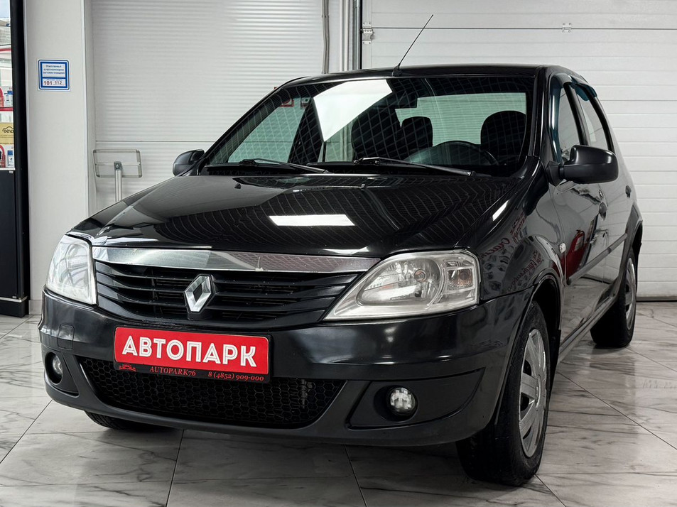 Автомобиль с пробегом Renault Logan в городе Ярославль ДЦ - PANGO Центр Автопарк