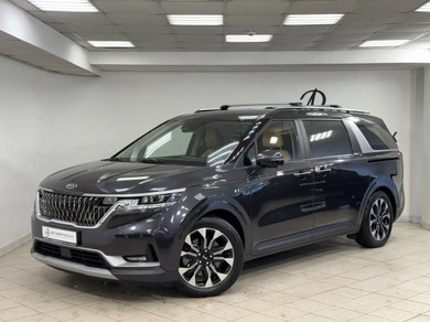 Автомобиль с пробегом Kia Carnival в городе Санкт-Петербург ДЦ - Автовернисаж
