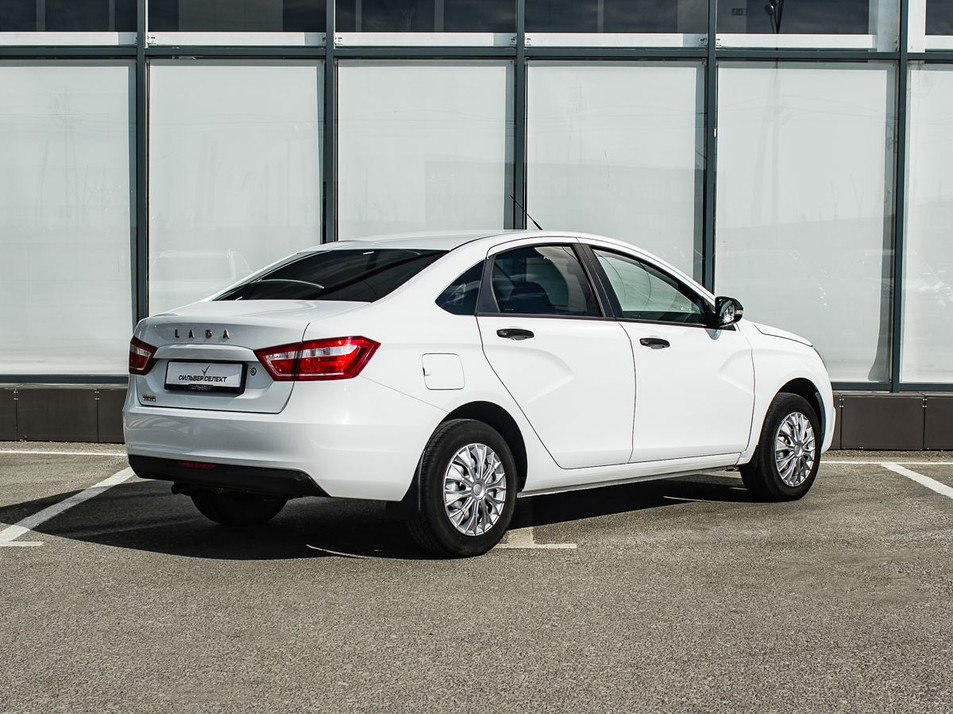Автомобиль с пробегом LADA Vesta в городе Магнитогорск ДЦ - СИЛЬВЕР.SELECT 113