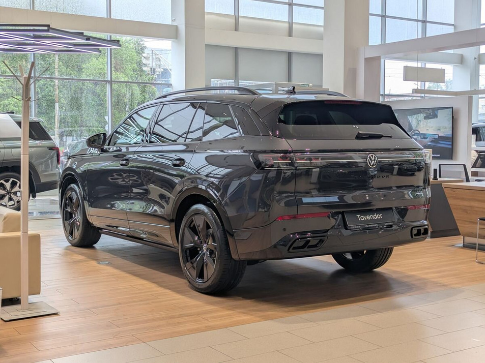 Автомобиль с пробегом Volkswagen Tavendor в городе Нижний Новгород ДЦ - Луидор-Авто