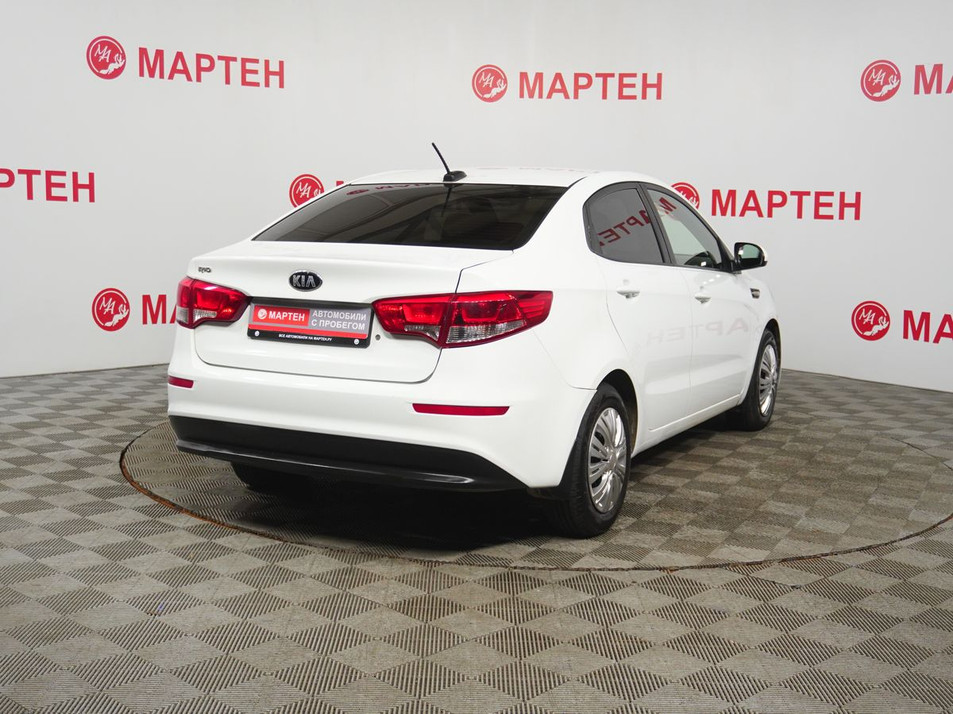 Автомобиль с пробегом Kia Rio в городе Вологда ДЦ - Мартен. Автомобили с пробегом