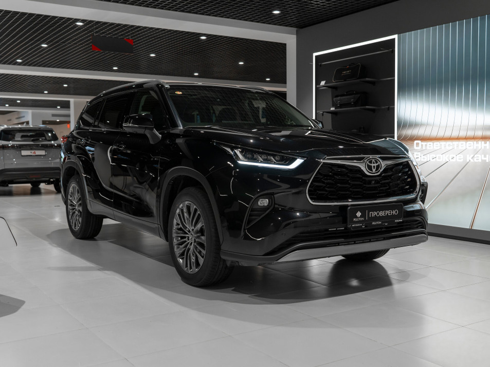 Автомобиль с пробегом Toyota Highlander в городе Москва ДЦ - PELETON Юг