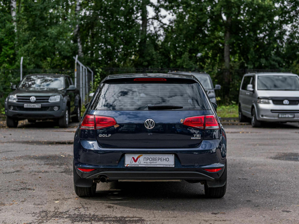 Автомобиль с пробегом Volkswagen Golf в городе Санкт-Петербург ДЦ - Максимум _ Руставели 53
