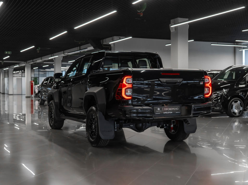 Автомобиль с пробегом Toyota Hilux в городе Москва ДЦ - PANGO Центр PELETON