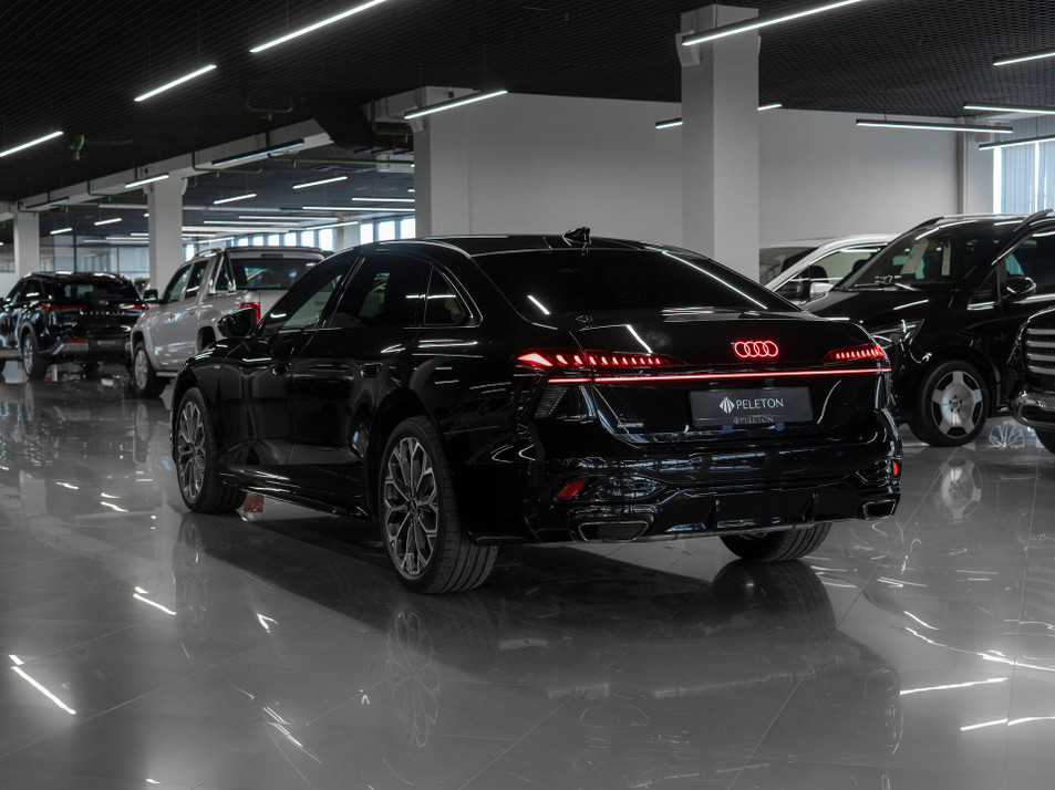 Автомобиль с пробегом Audi A6 в городе Москва ДЦ - PANGO Центр PELETON