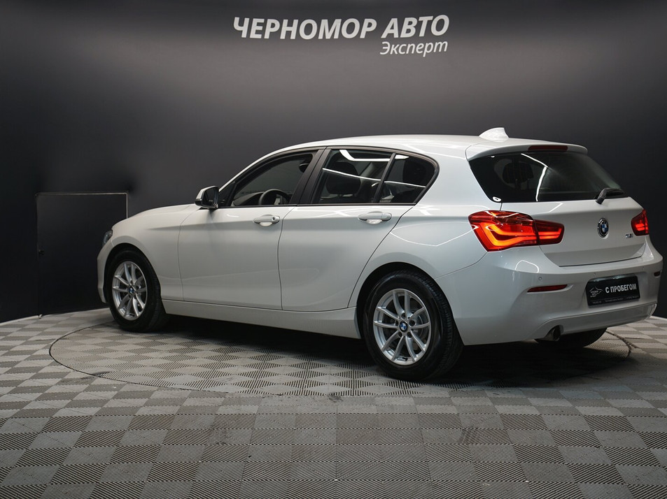 Автомобиль с пробегом BMW 1 серии в городе Симферополь ДЦ - Черномор