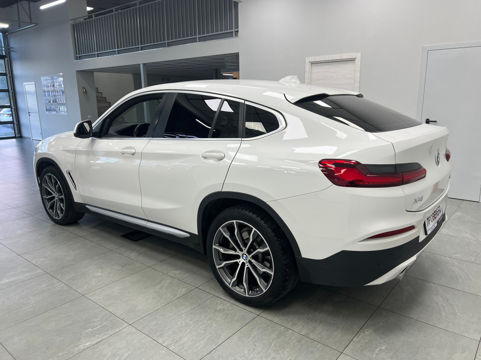 Автомобиль с пробегом BMW X4 в городе Казань ДЦ - Диалог Авто Камалеева