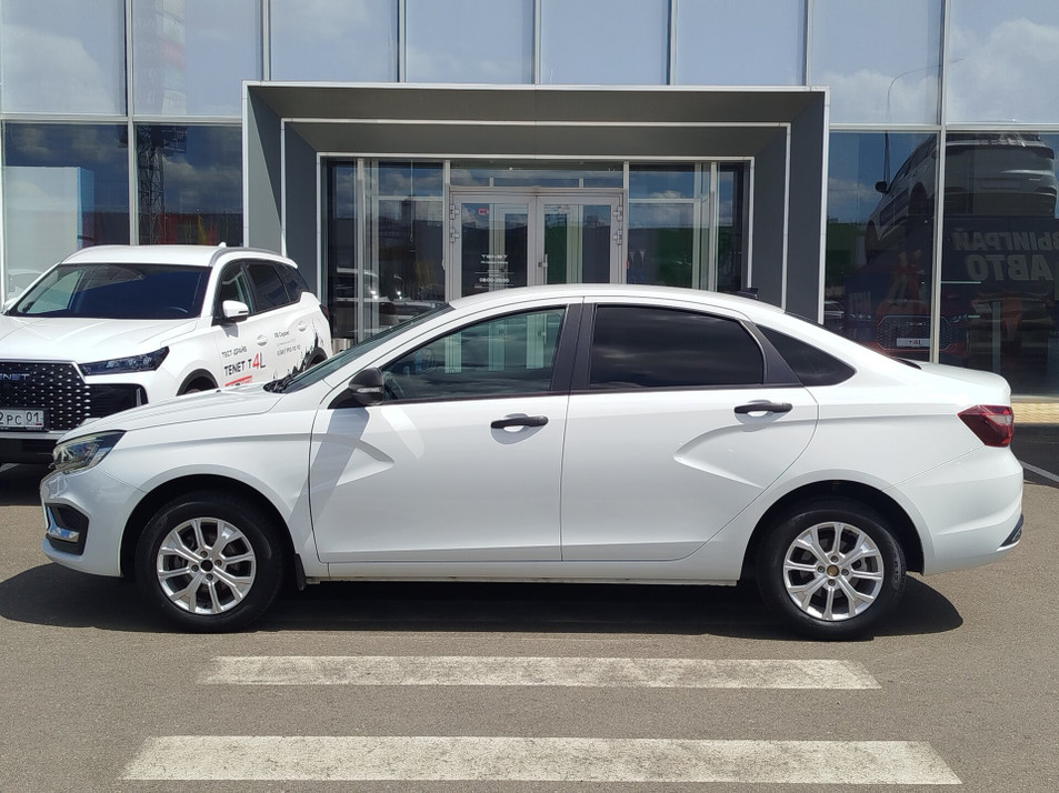 Автомобиль с пробегом LADA Vesta в городе Краснодар ДЦ - PANGO Центр РВ Сервис