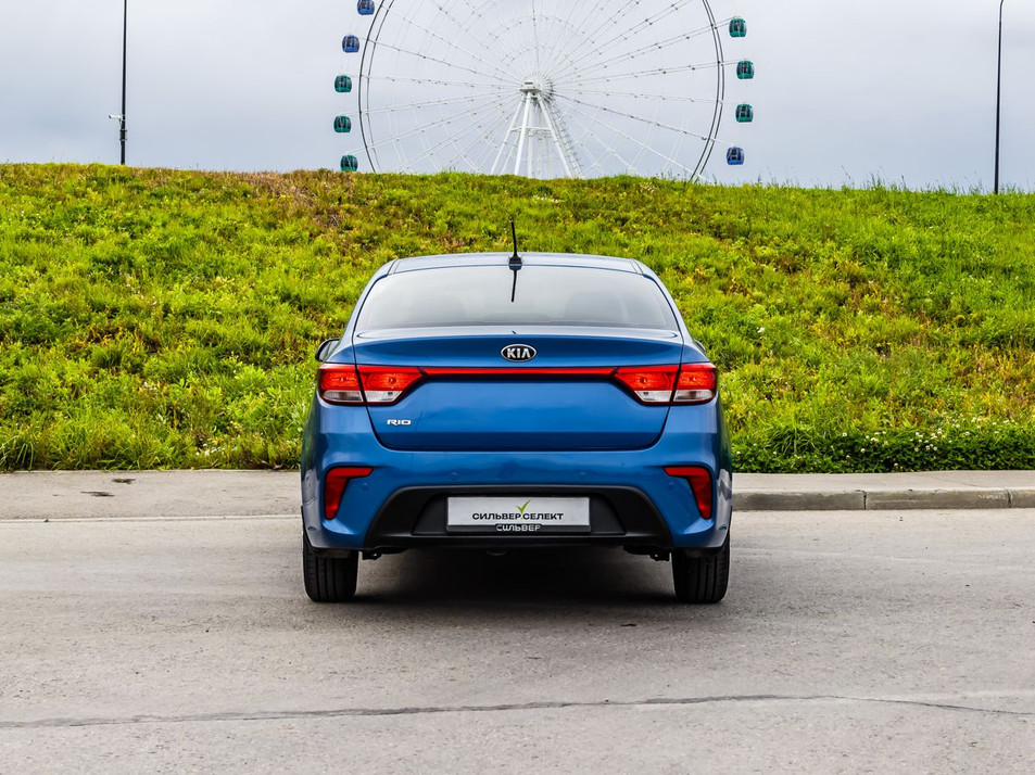 Автомобиль с пробегом Kia Rio в городе Магнитогорск ДЦ - СИЛЬВЕР.SELECT 113