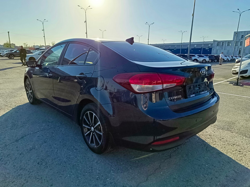 Автомобиль с пробегом Kia Cerato в городе Тюмень ДЦ - PANGO Центр Автоград