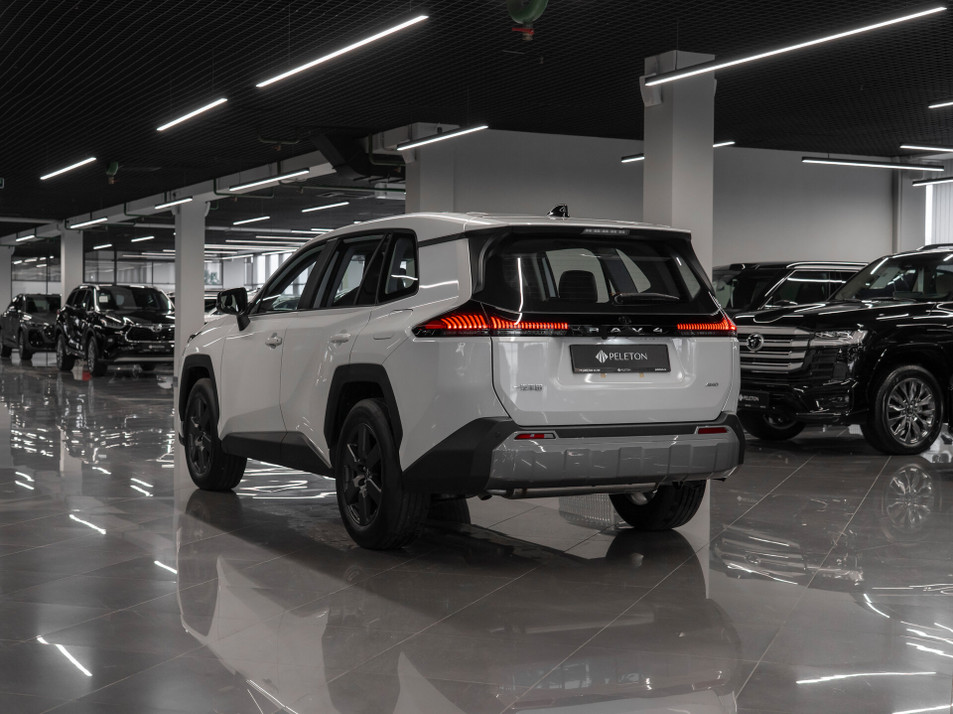 Автомобиль с пробегом Toyota RAV4 в городе Москва ДЦ - PANGO Центр PELETON